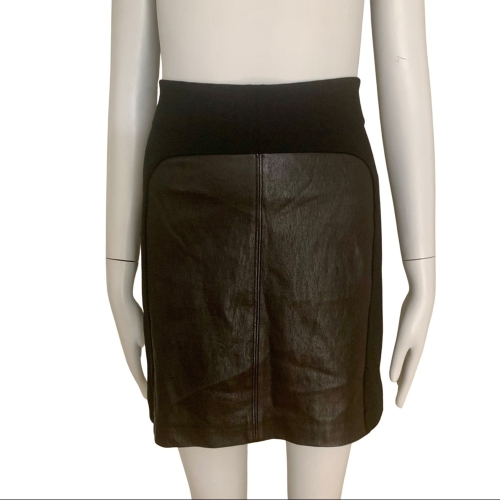 VINCE Genuine Leather Ponte Knit Stretch Black Mini Skirt Size 2
